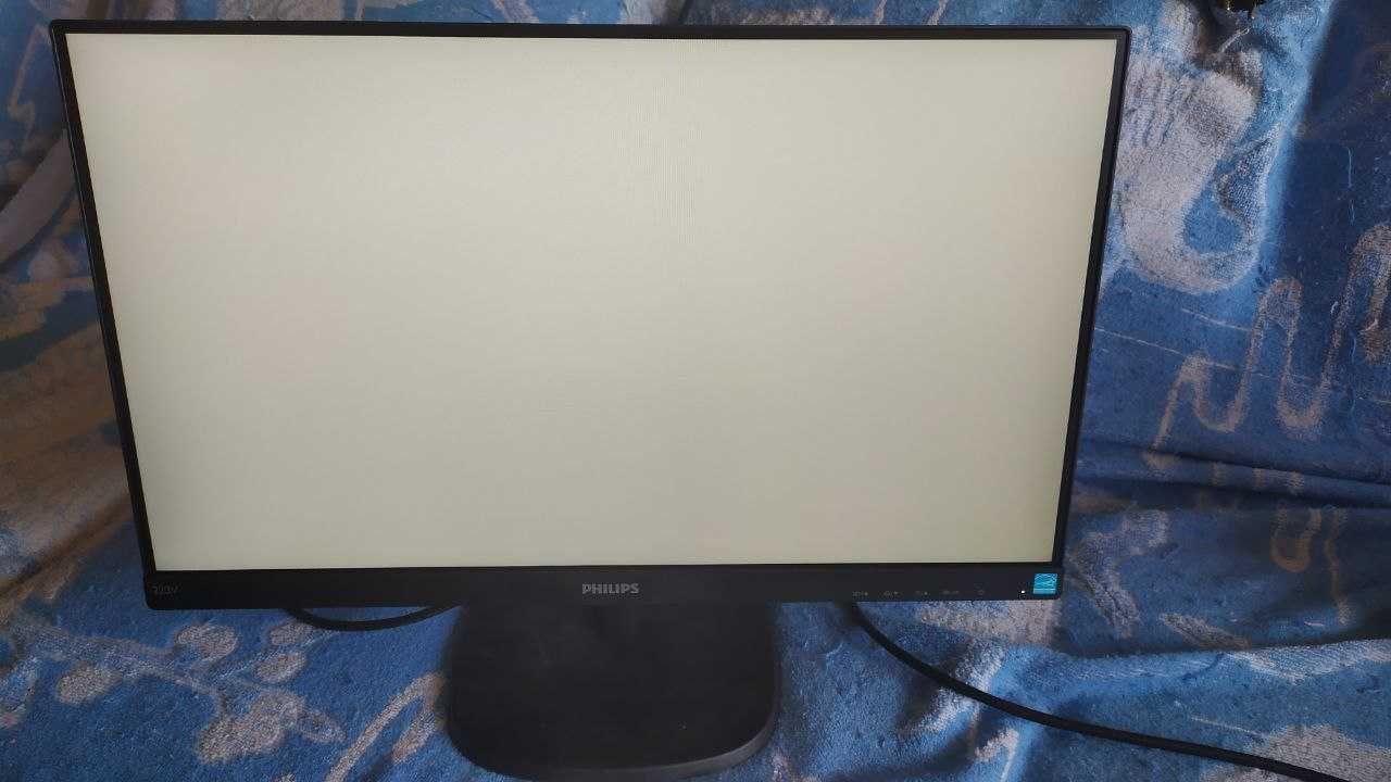 21,5" FullHD монитор Philips 223V