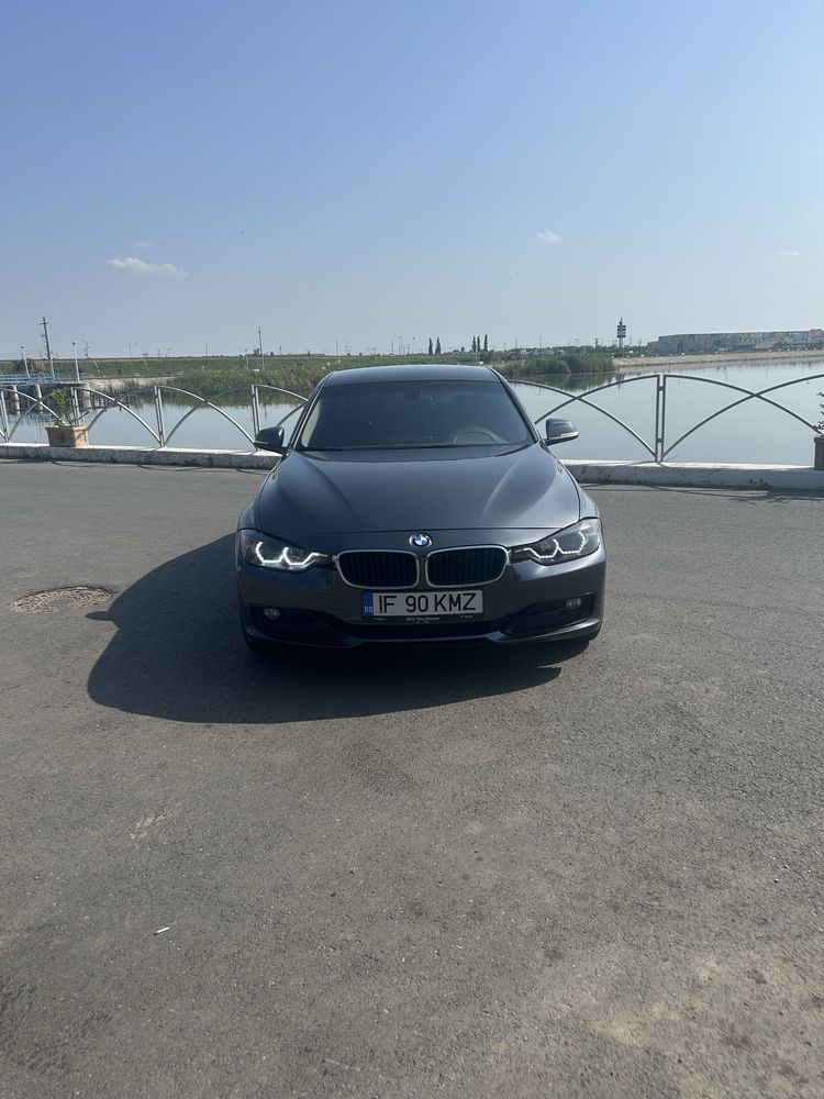 Bmw seria 3 f30.