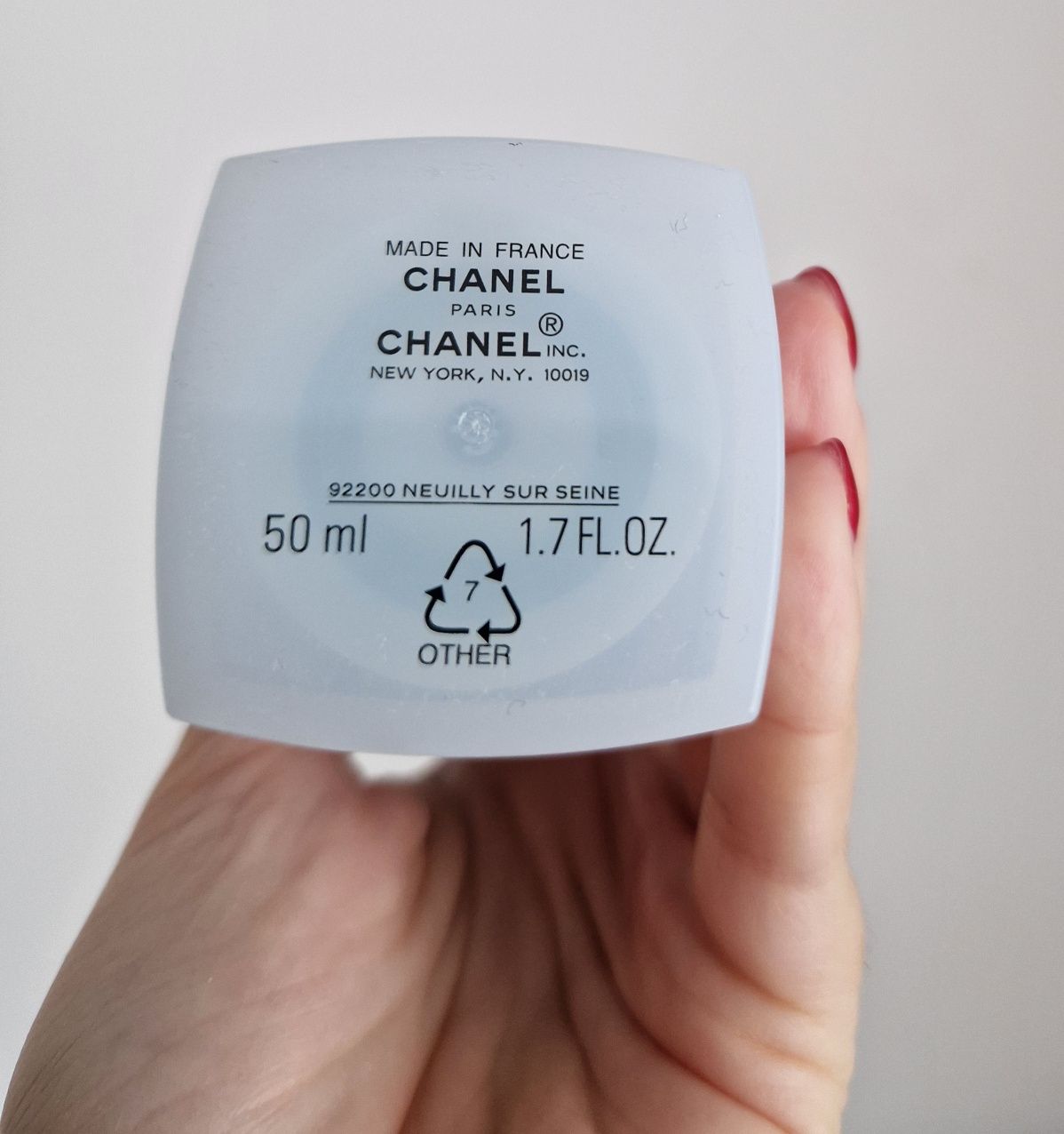 Chanel чисто нов хидратиращ серум 50ml