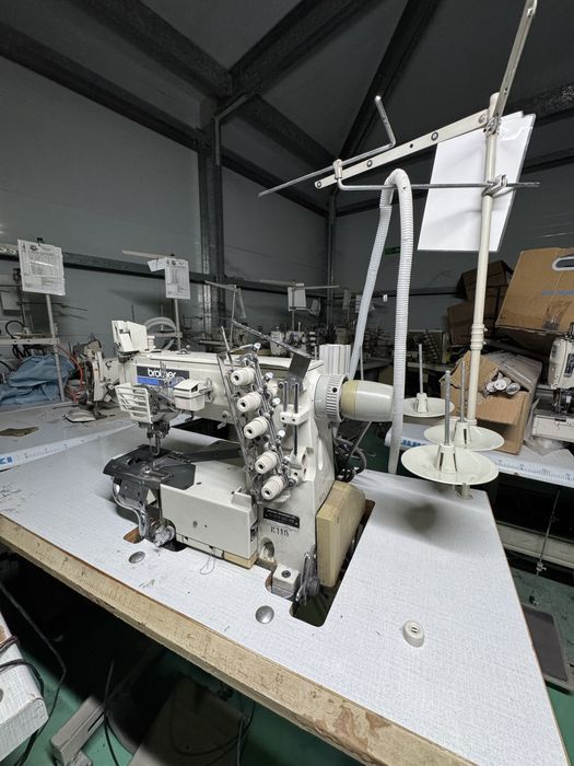 Tikuv mashinalari sotiladi