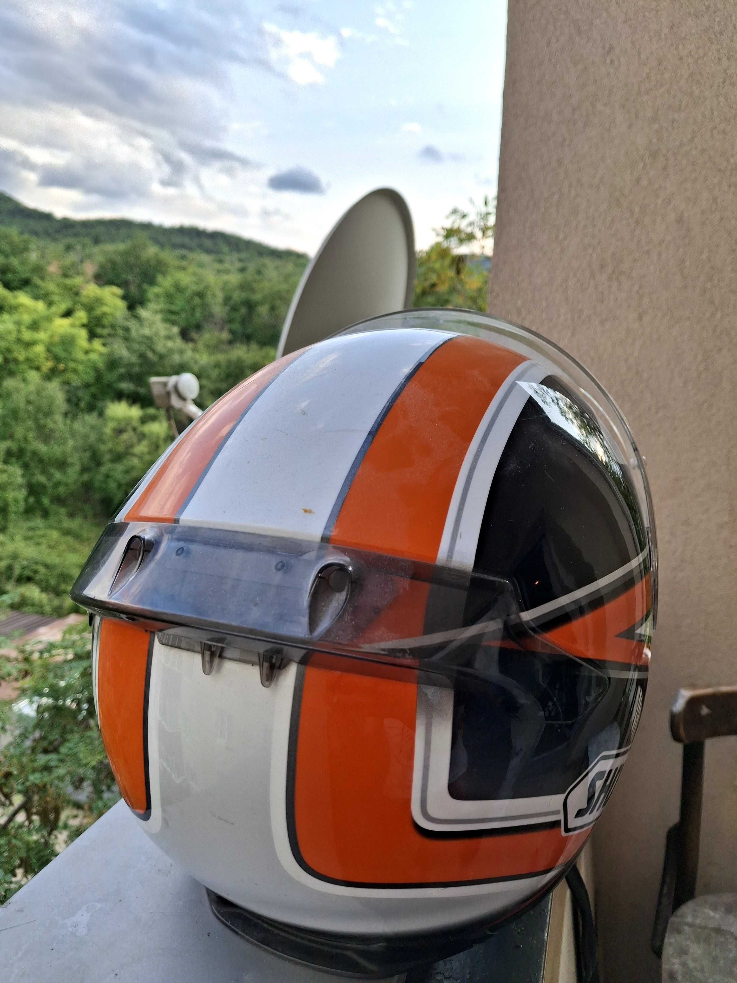 Каска за мотор Shoei