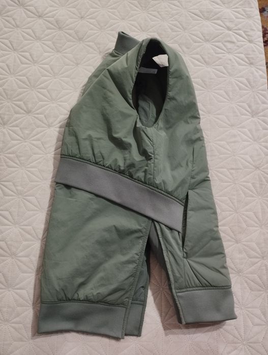 Vesta dama Lululemon primaloft polyester măr 2