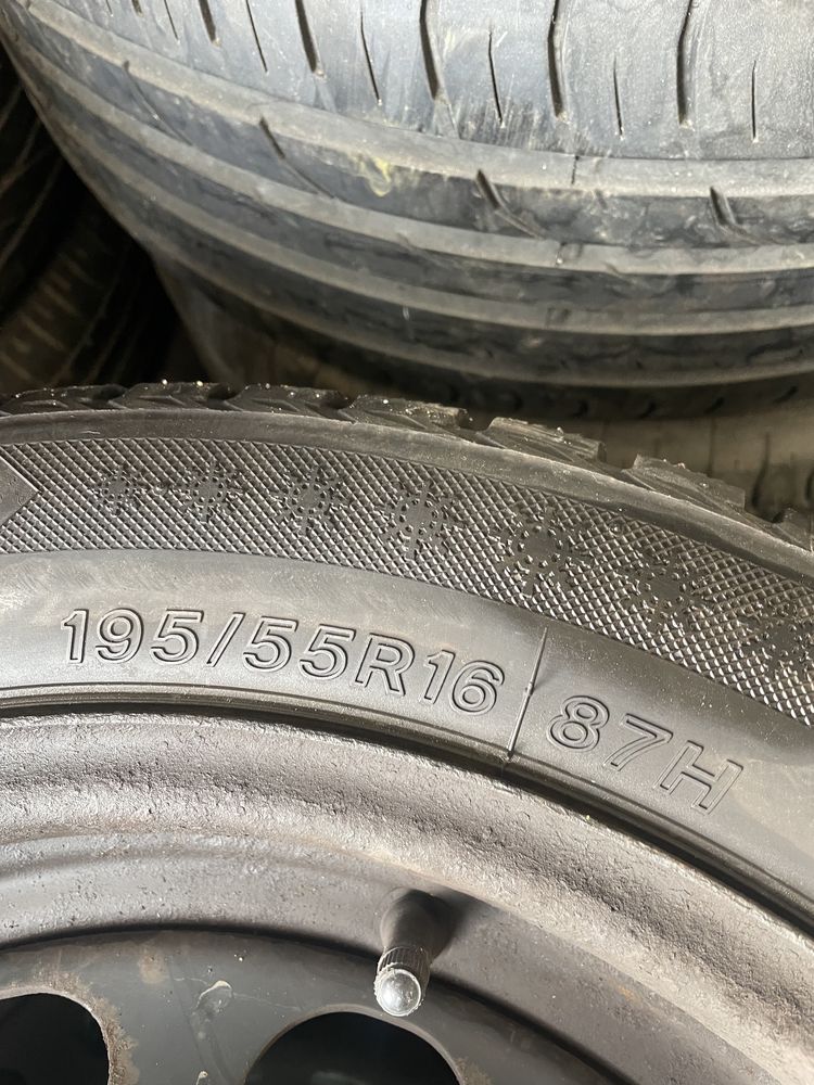 195/55/16 LASSA 4бр. 8мм с джанти BMW