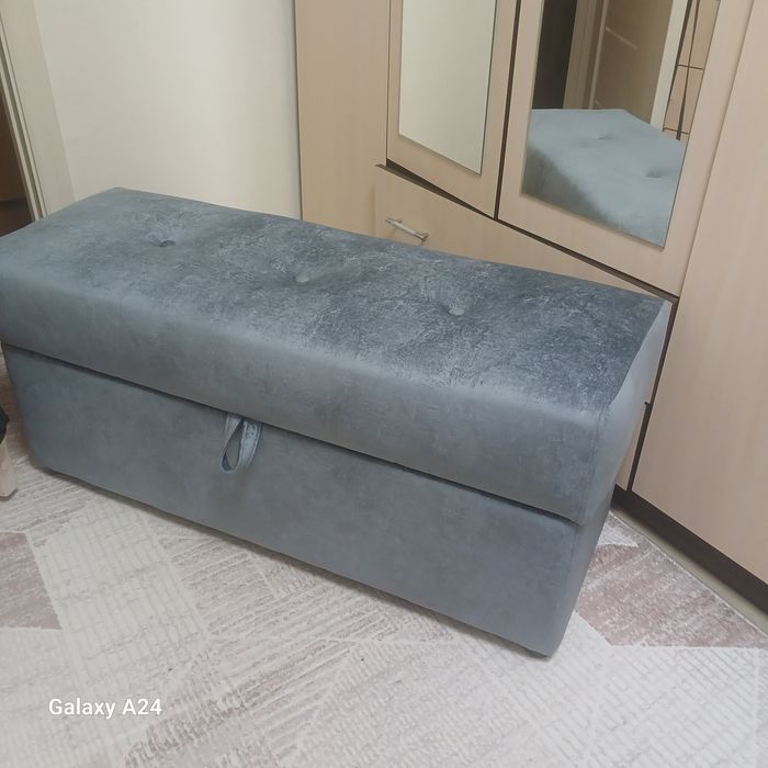 Продам стул в прихожую