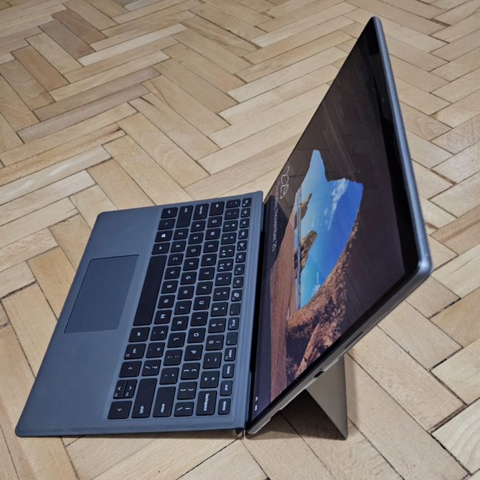 Laptop/Tableta DELL 2în1 - 13” Touch, Intel i7-1180G7, 16GB RAM, SSD 2