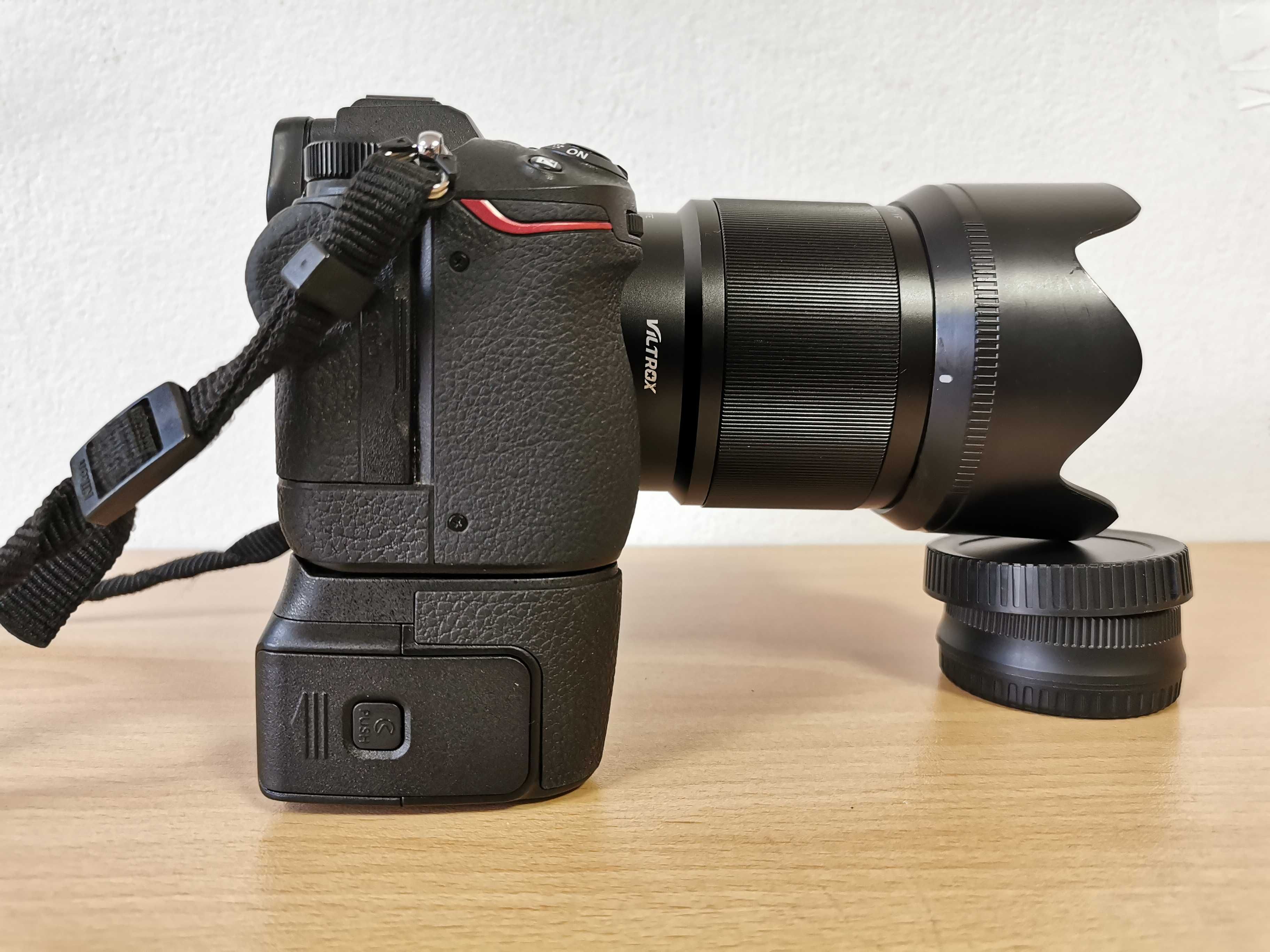 Nikon MB-N10 Battery Grip за Nikon Z5, Nikon Z6 и Nikon Z7