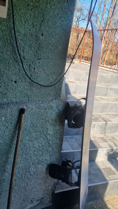 Placa de snowboard in stare buna