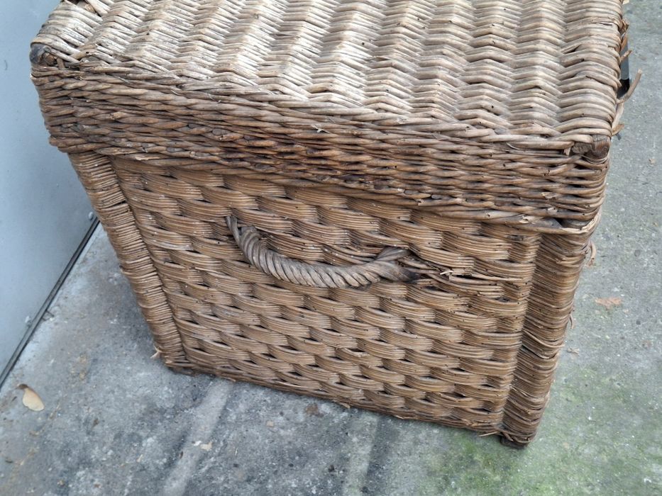 Плетени кошове от ракита