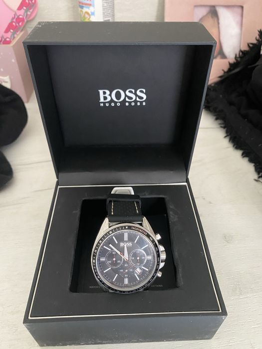 Часовник Hugo Boss