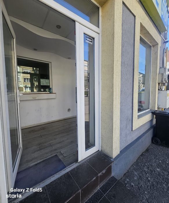 Spatiu comercial de inchiriat situat in zona Velenta din Oradea