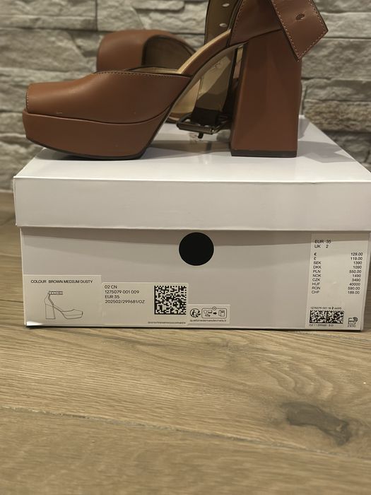 Обувки естествена кожа HM