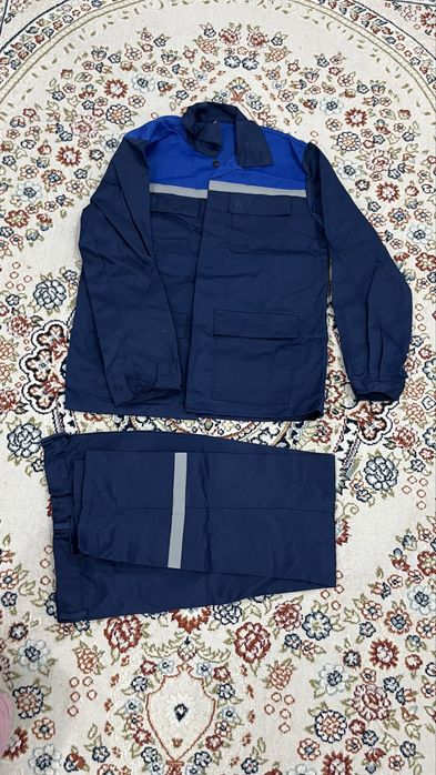 Продам спецодежду