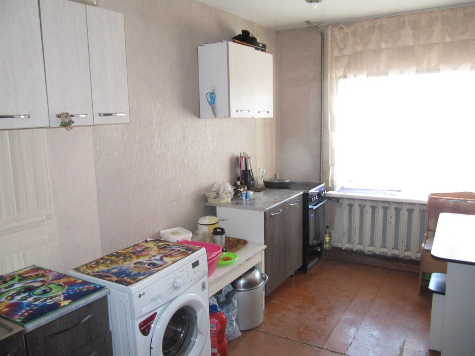 Дом кирпичн 5-комн, 3х-этажн на Аблакетке