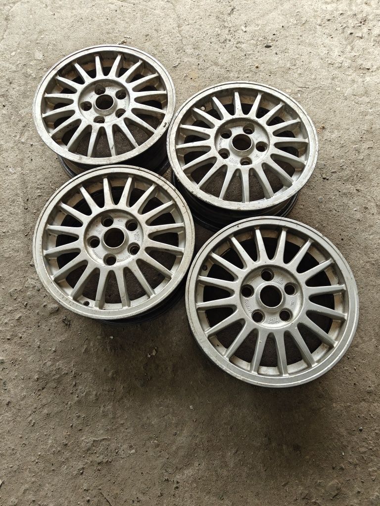 R15 PCD 5*112 Комплект легкосплавных дисков
