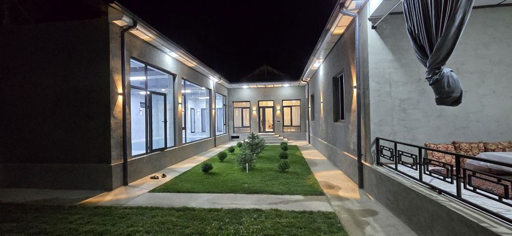 Oqtosh dacha, Quyoshga yaqin, Faqat oila qoʻyiladi.