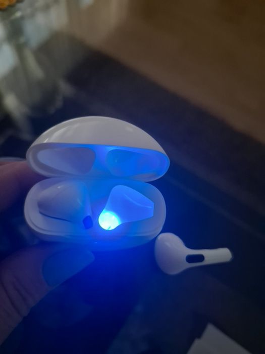 Căști magnetice fără fir