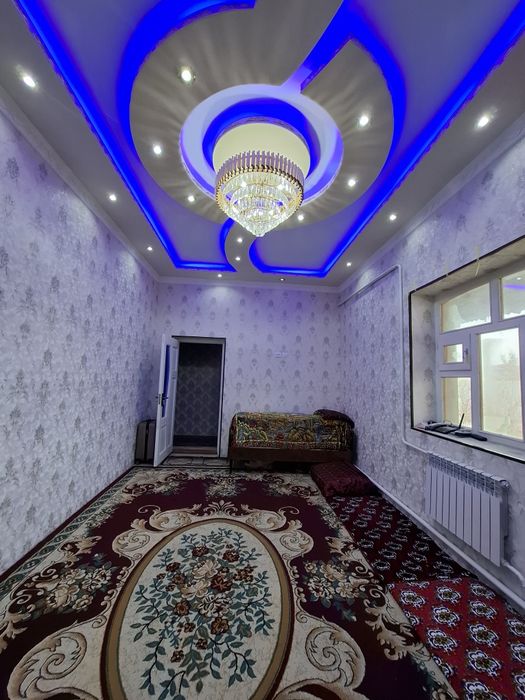 Уй сотилади 520м²