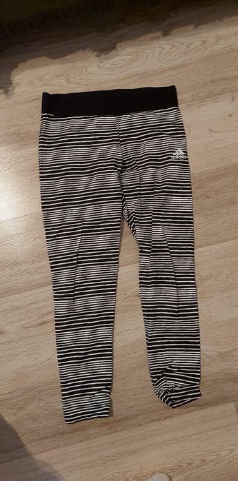 Colanți Adidas (Adidas leggings)