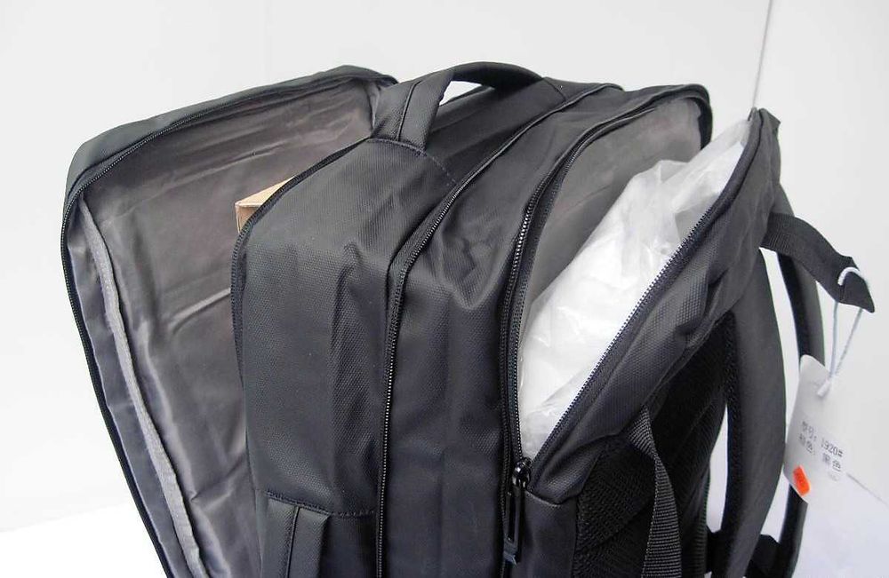 Rucsac tip geanta - extensibil