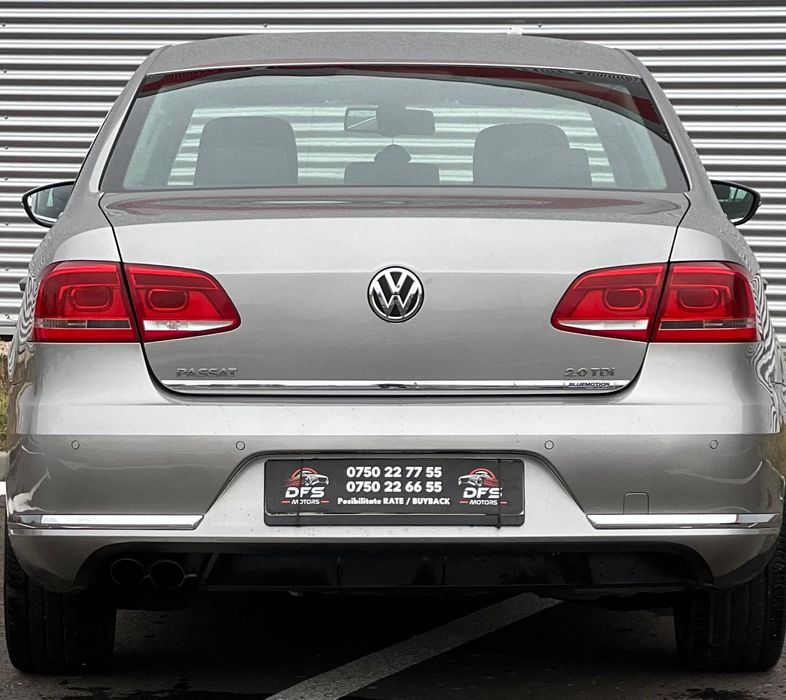 Vand Volkswagen Passat B7 2.0 TDI fabr 2015 *LED* impecabila urgent