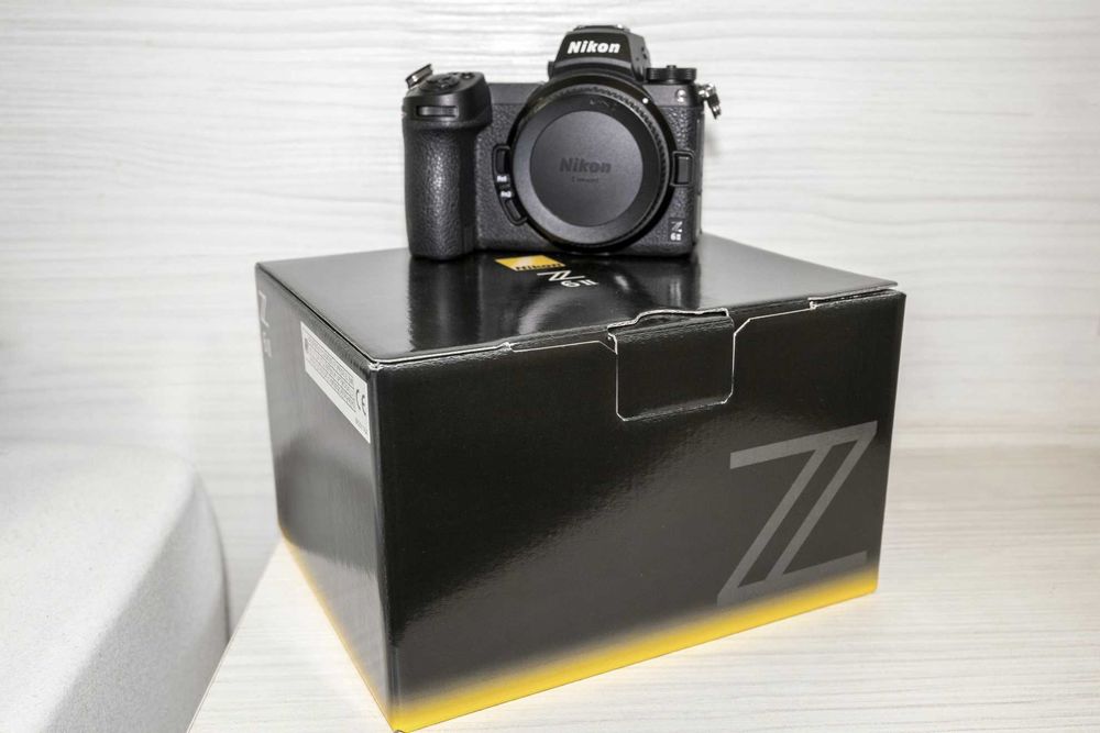 Nikon Z6 II в перфектно състояние на 8979 кадъра