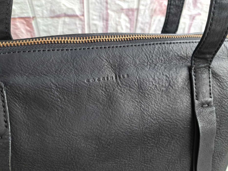 дамска чанта,Coccinelle,черна кожена торба-естествена кожа