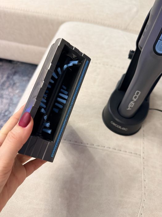 Ръчна прахосмукачка Cecotec