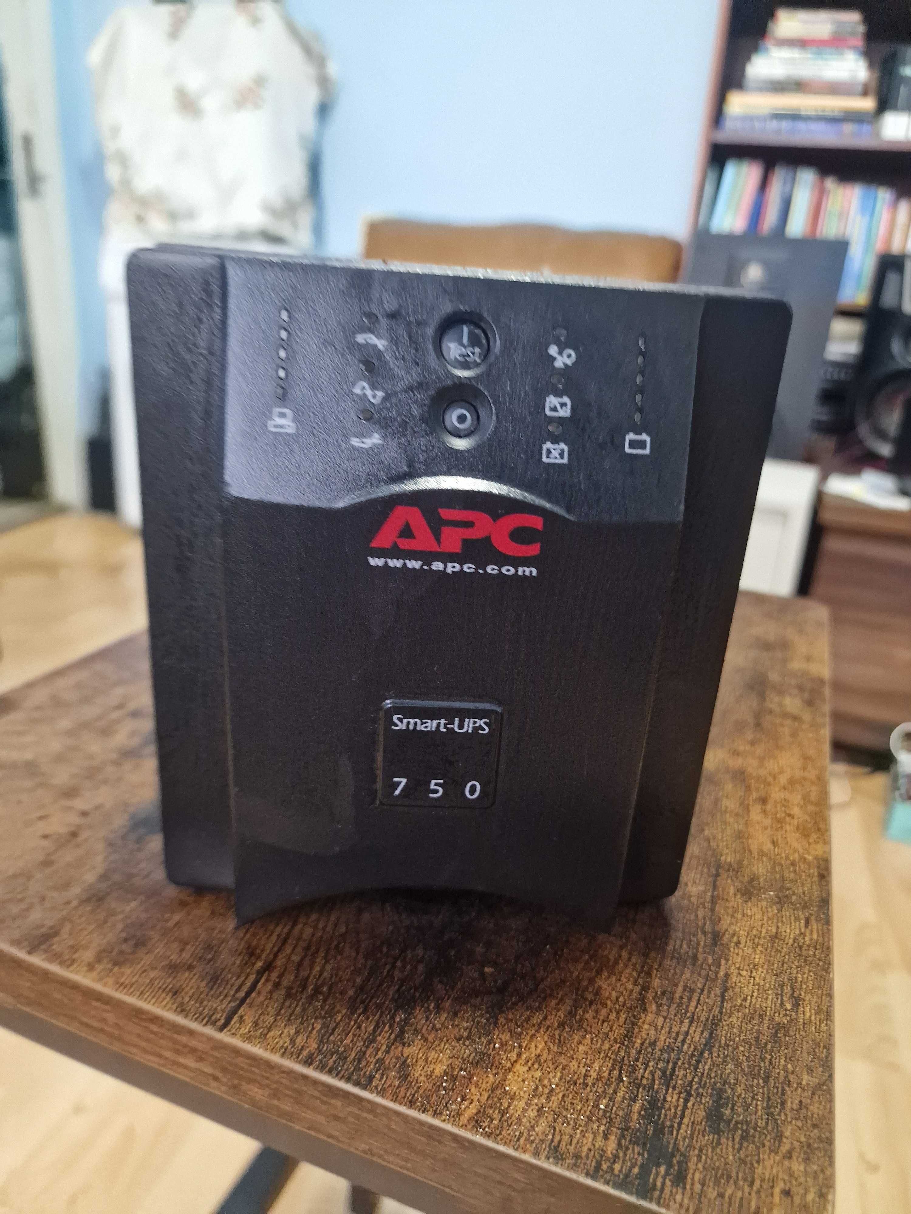 UPS Smart UPS APC 750 si 1000va SINUS Ideal centrala etc