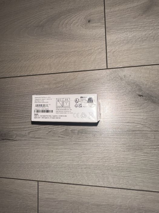 Apple AirPods 4 (Generația a 4-a) – USB-C, model 2024