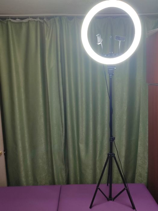 Продам светадиодную лампу