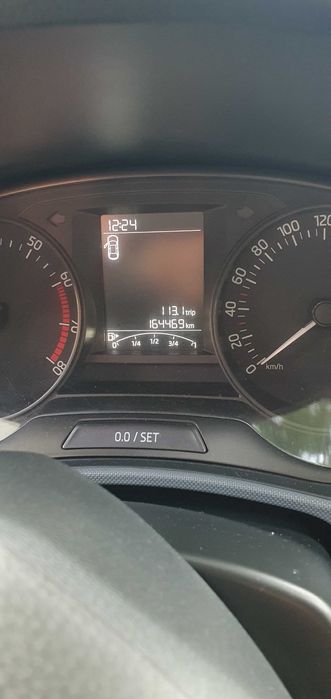 Шкода фабиа 1,1 бензин газ заводска.