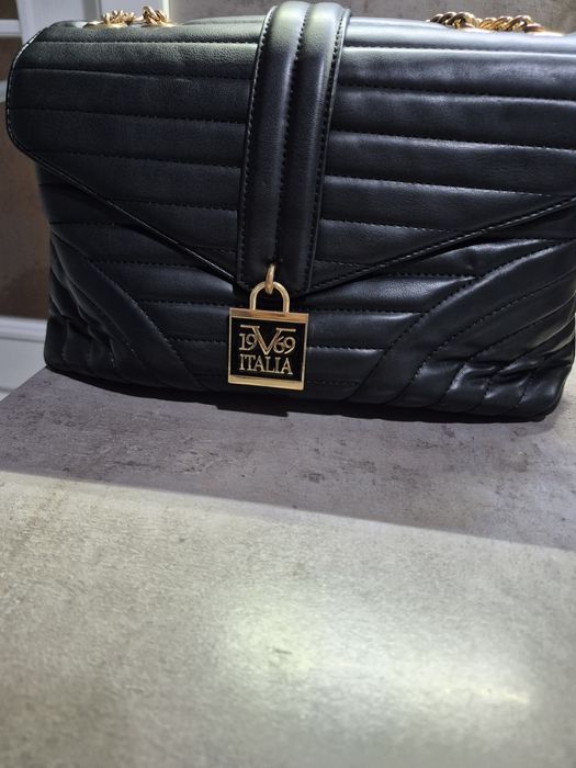 Черна чанта 19V69 ITALIA