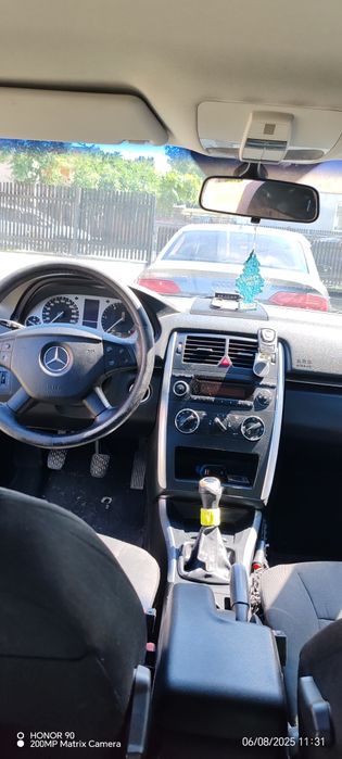 Mercedes b class