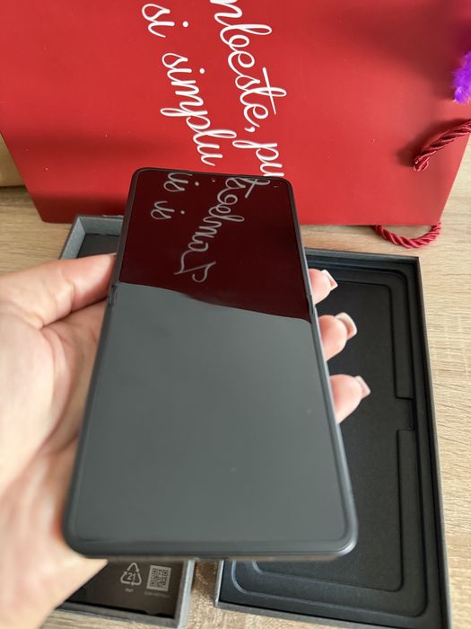 Samsung Galaxy Z Flip 7