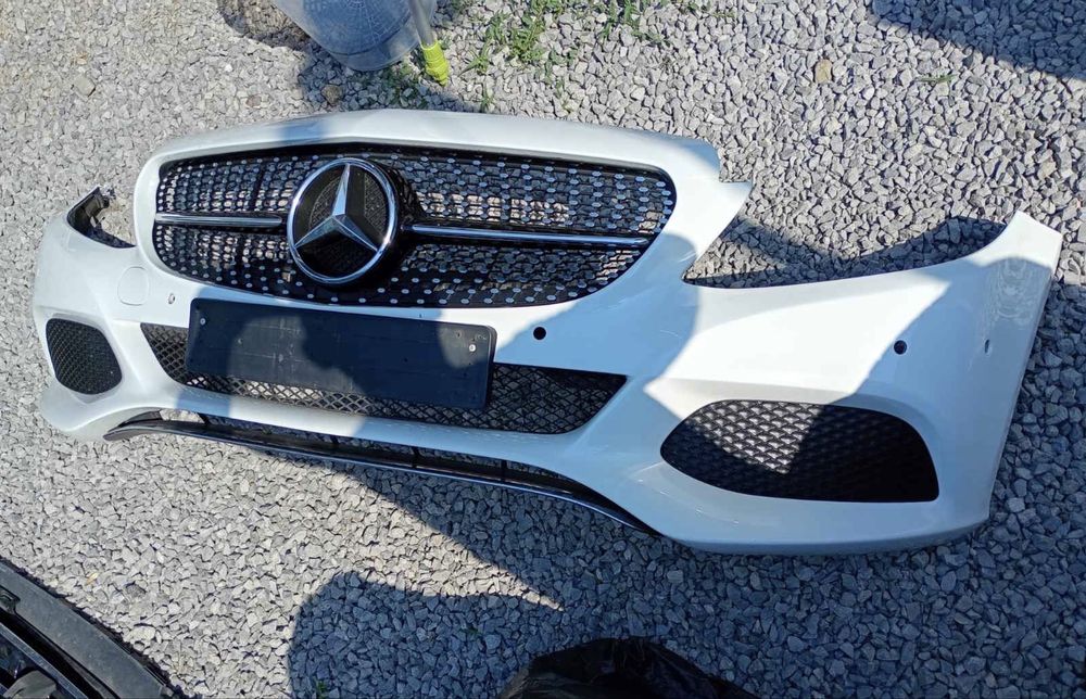 Продавам броня за мерцедес Ц класа/W205!!!