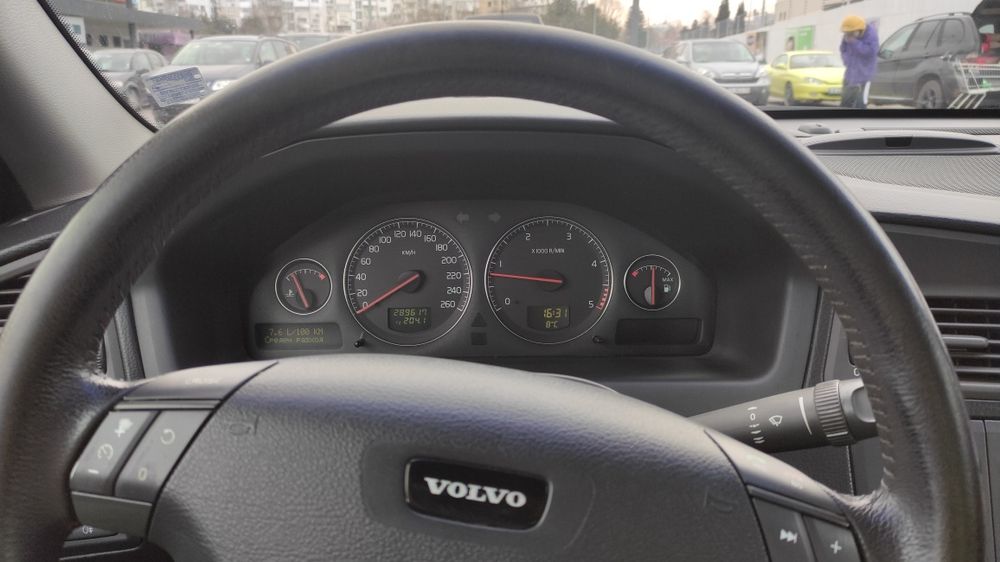 На части Volvo S60 D5 / Волво 2001
