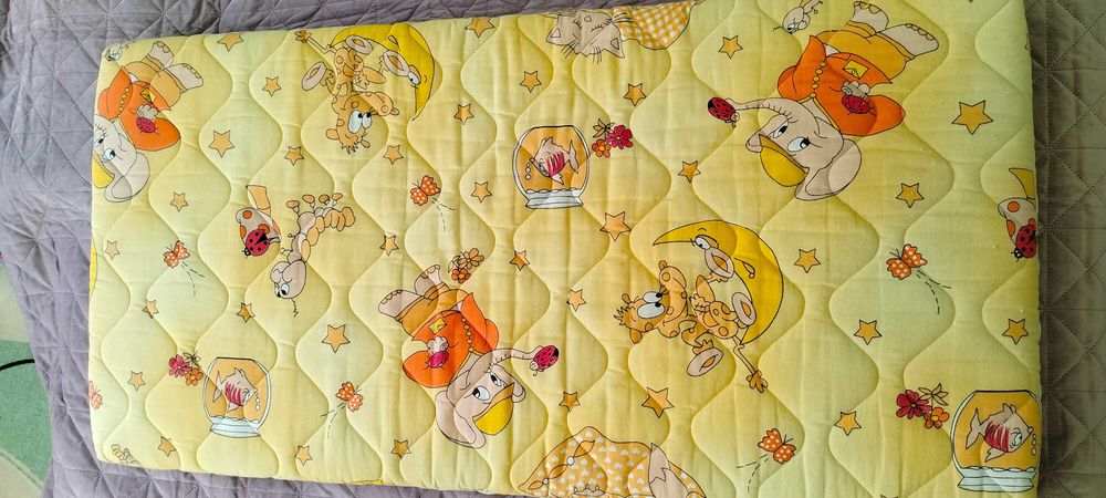 Матрак за бебешка кошара 120/60