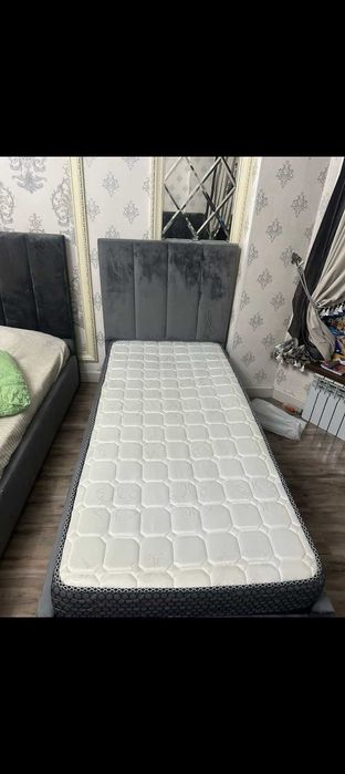 Кровати почти новая 7 штук