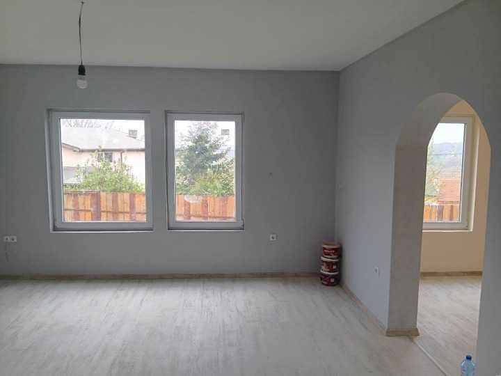 Продава се Къща в Варна, м-т Боровец - юг - 160 кв.м за 1000 €/кв.м - Снимка #6