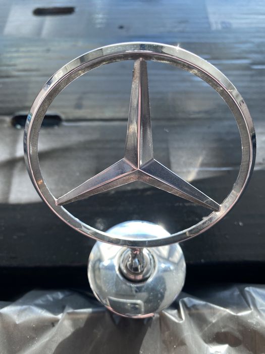 Емблема за мерцедес