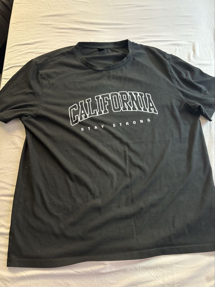 Екип на California.