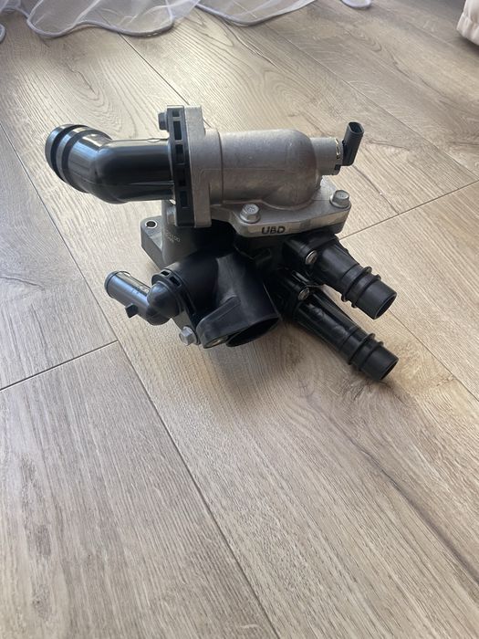 Термостат Хюндай Саната DN8