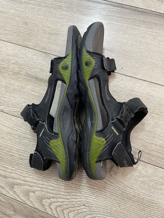 Sandale Teva 42 barbati