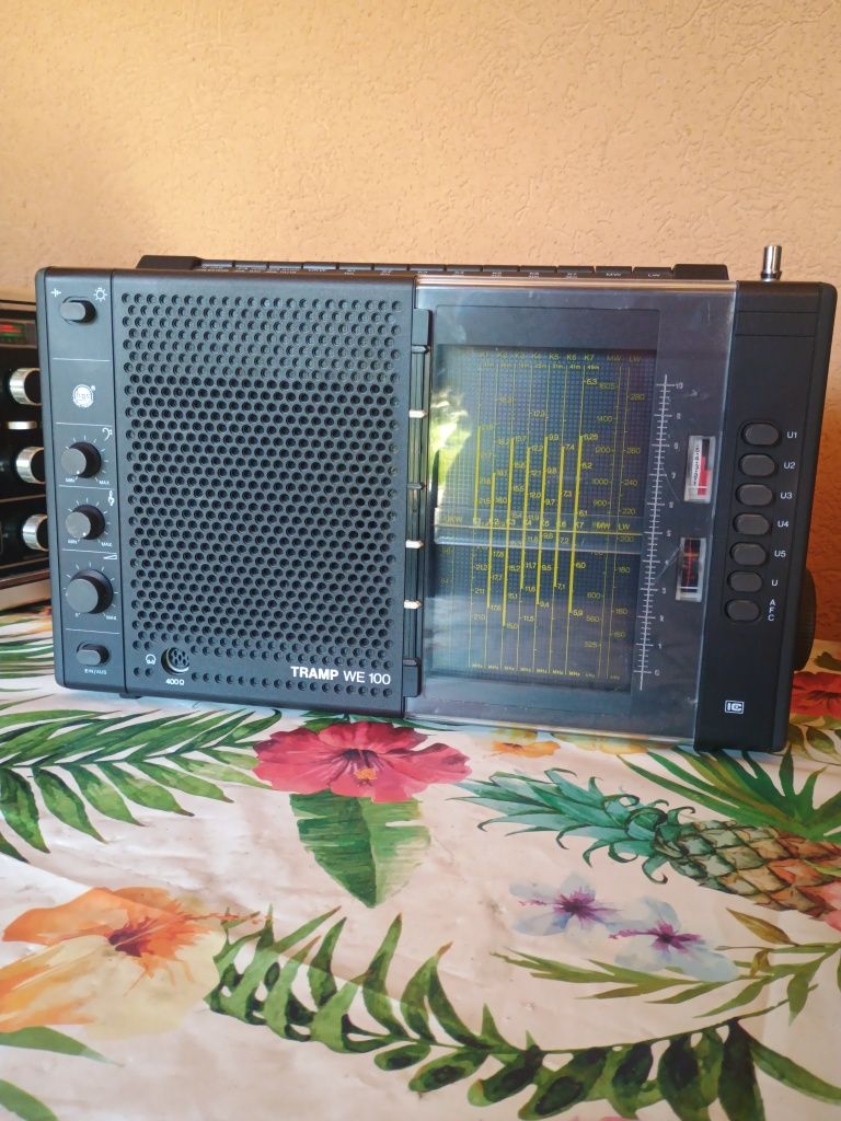 Radio Tramp WE 100