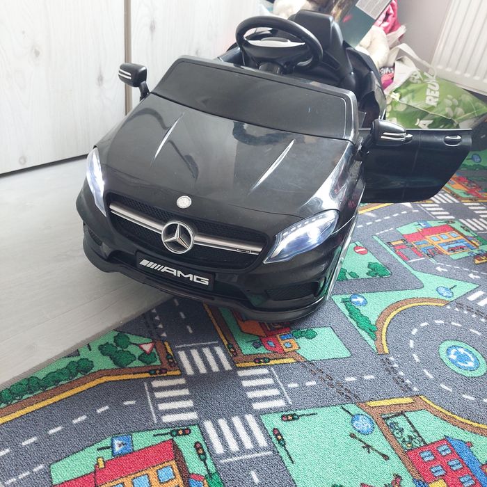 Masina electrica copii.