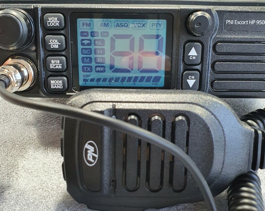 Statie radio CB - PNI HP9500 (30W)*12/24V,ASQ,VOX (produs Nou)