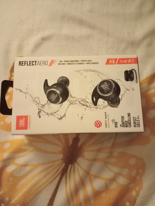 casti JBL ReflectAero noi