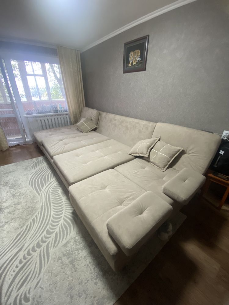Продам диван в отличном состоянии