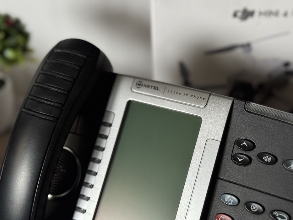 Mitel IP5330E DeskPhone cu Fir Telefon Fix
