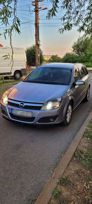 Opel Astra H,1,6 benzină+GPL,adaptat pentru handicap locomotor